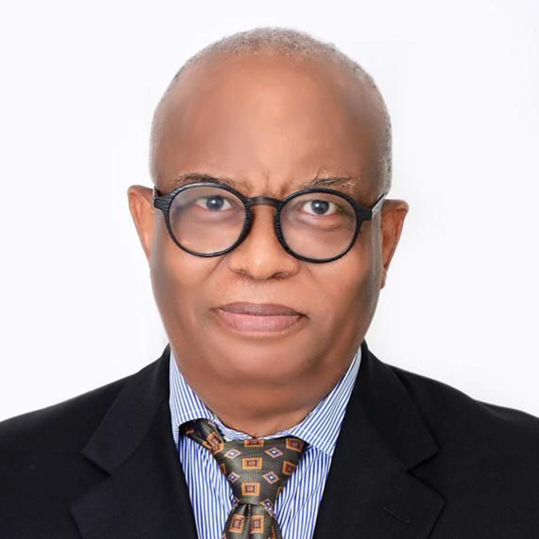 PROF. BINKA